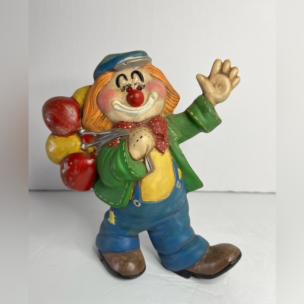 6” Colorful Ceramic Smiling Hand Waiving Clown with Balloons